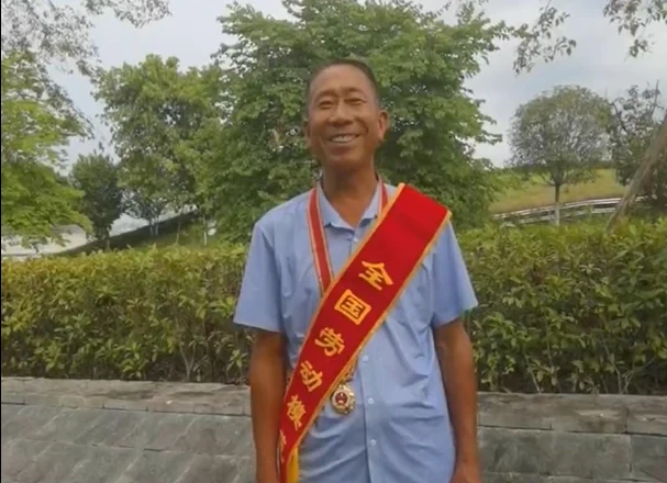 全国劳动模范孙传辉受邀到访中安国保集团